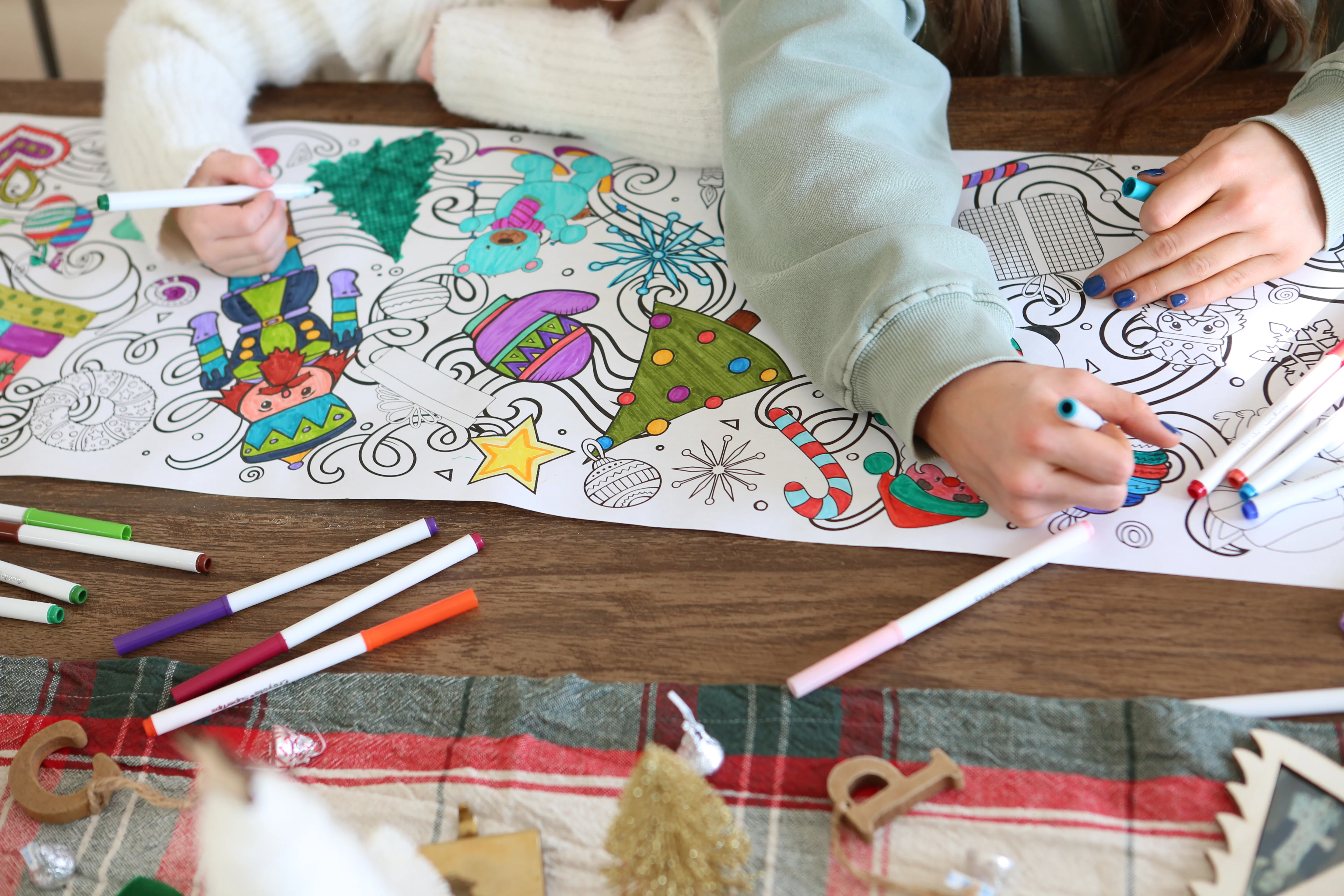 Christmas Holiday 18-Foot Coloring Roll - Image 9