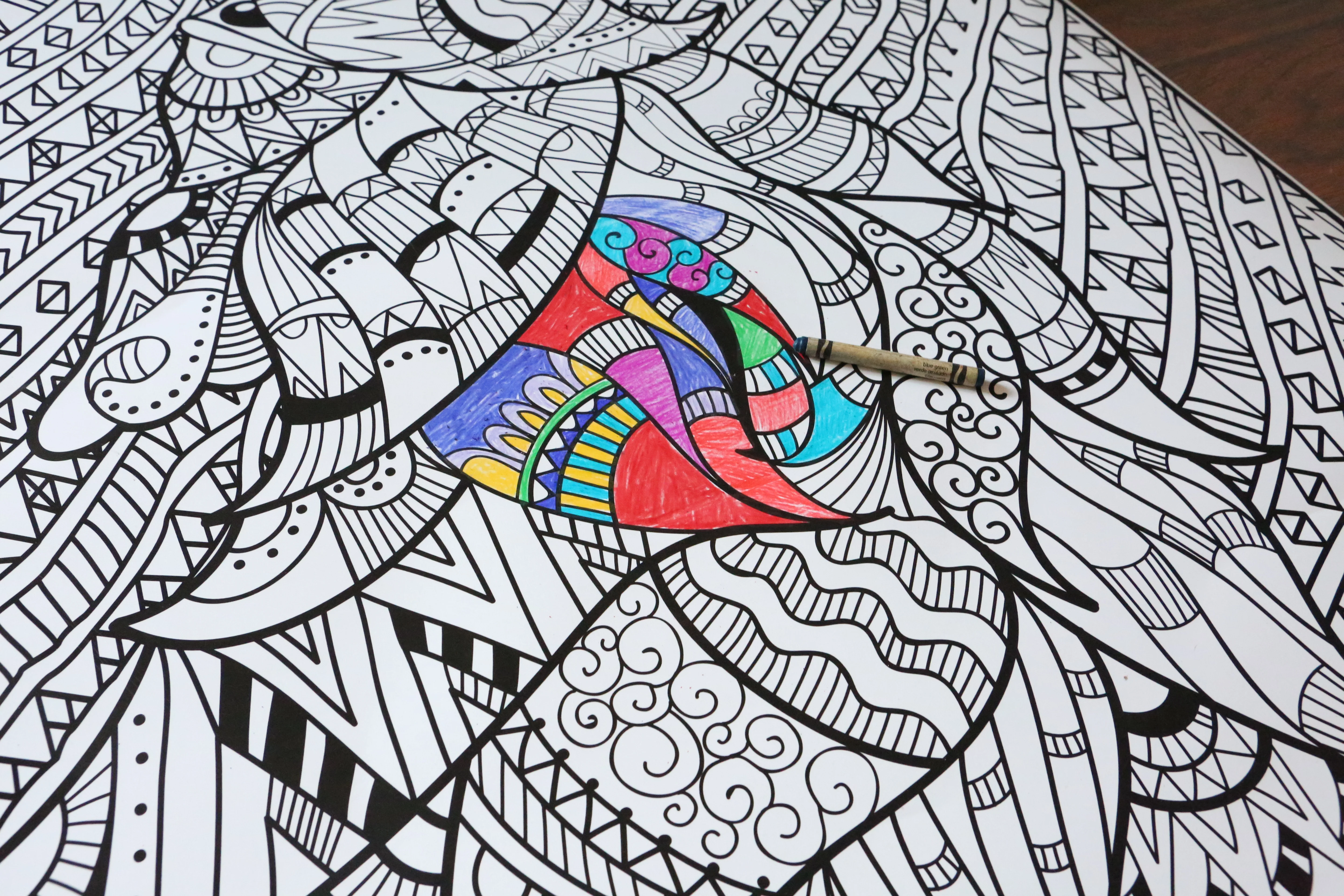 Wolf Giant Coloring Poster– Large Animal Wall Art, Group Coloring Activity for Kids, Families & Classrooms - Image 10